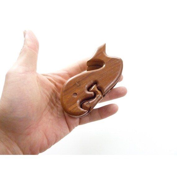 Vintage Whale Wood Bandsaw Puzzle Box Gem