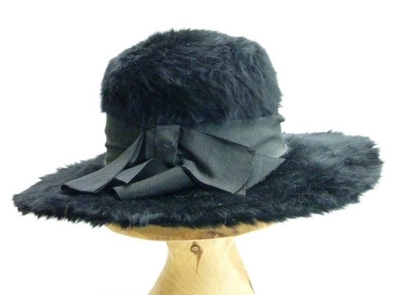 Antique Black Edwardian Angora Fur Hat with Ribbo… - image 1