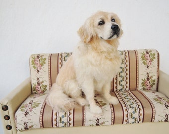 Nadelgefilzte Skulptur eines Golden Retrievers