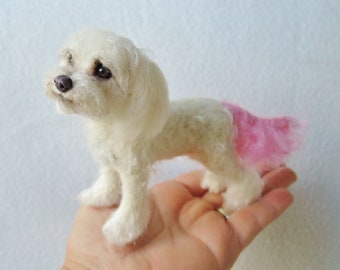Needle felted dog miniature - Bichon  - Bichon Frise - Bolognese  1/6 scale , custom pet portrait