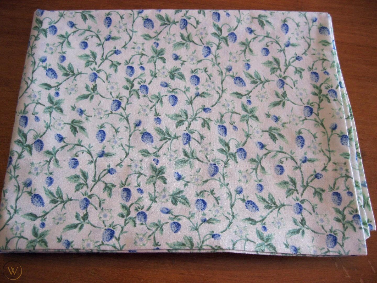 RARE 1992 Laura Ashley Cotton Fabric Strawberry Fields Etsy