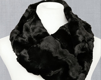SCARF KIT - Infinity Scarf KIT Luxe Cuddle® Hide Caviar from Shannon Fabrics Great Gift Idea