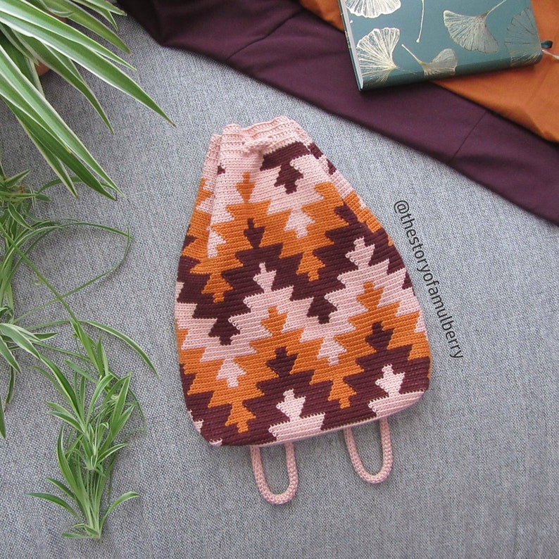 Harper Tapestry Crochet Pattern / Crochet Bag Pattern / Crochet Backpack Pattern image 4