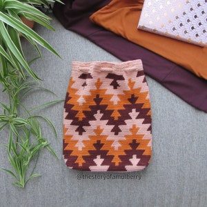 Harper Tapestry Crochet Pattern / Crochet Bag Pattern / Crochet Backpack Pattern image 7