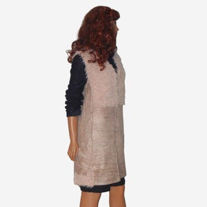 Lange Wollweste für Frauen, Beige Merino-Weste Kunstpelz-Akzente, ärmellose Strickjacke, warme Herbst-Winter-Ärmellose Jacke, ärmelloser Mantel