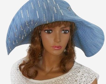 Cappello da donna in denim a tesa larga, cappello da sole blu fatto a mano con perline di vetro.
