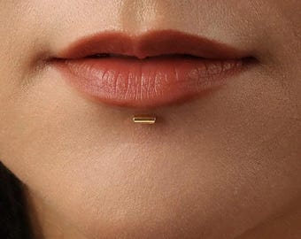 Bar Lip Stud, Threadless Flat Back, Minimalist Style, C-SS589