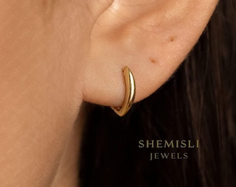 Sleek Pointed Oval Hoop, Huggies Earring, Minimalist Style, C-SH559