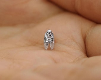 Cicada Stud, Threadless Flat Back Earring, Minimalist Style, C-SS1081