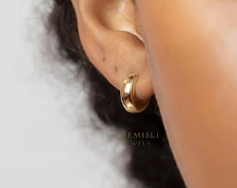 Thick Hoop, Huggies Earring, Minimalist Style, C-SH020