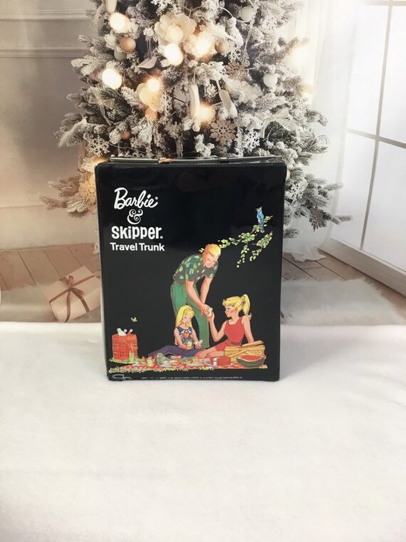 Vintage Barbie and Skipper Travel Trunk from 1965, Barbie doll carry case for closet and storage, Barbie Collector gift, Black vinyl case Il_570xn