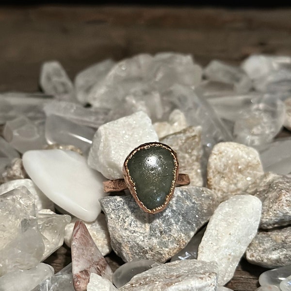 Dark Green Slag Stone Ring Size 8 3/4 Vintage Iron Ore Slag Ring Electroformed Copper Ring Hand Textured Narrow Band Handmade Jewelry