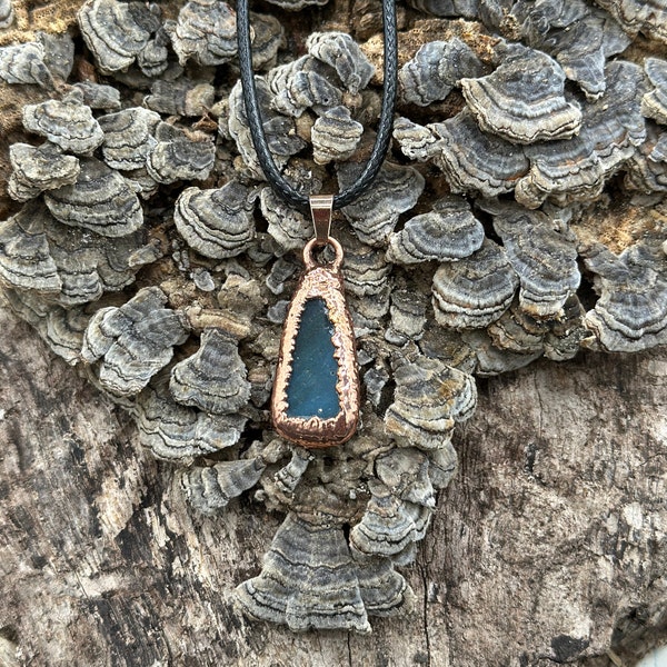 Small Dark Blue Electroformed Slag Necklace/Copper Electroformed Jewelry/Blue Slag Jewelry/Copper Vintage Slag Pendant/Unique Gift Idea