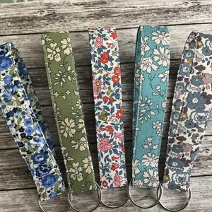 Liberty Fabric Wristlet Keyfob: Floral Tana Lawn Keyring