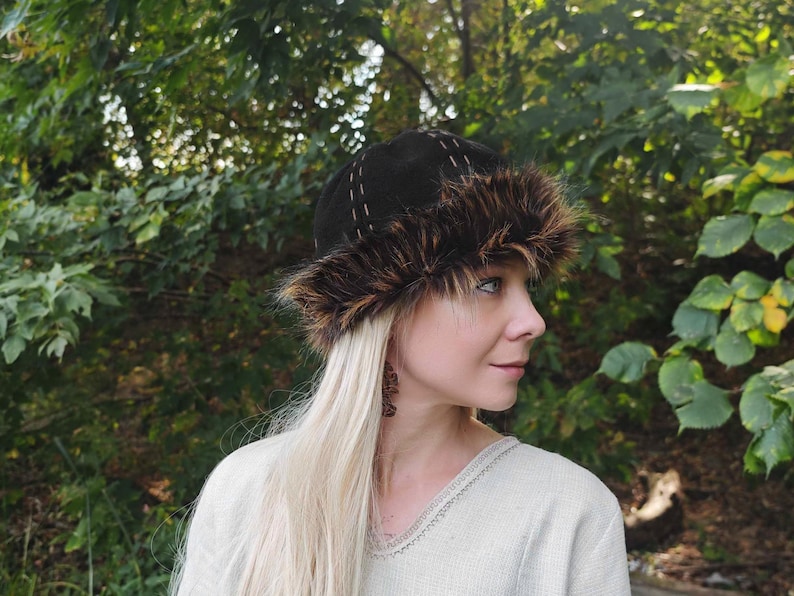 Medieval Woolen Hat LARP Renfaire Viking Cap Round made according Birka historical find image 2