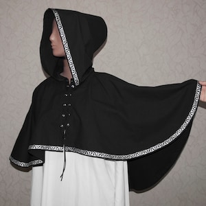 LARP cape renfaire hooded cape black capelet short cloak fantasy cape