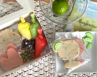 DIY Cookie Kit, Cinco D Mayo Cookies, Cookie Decorating Kit, Bachelor Party Cookies, Party games. Fiesta Cookies, Taco Tuesday Cookies,