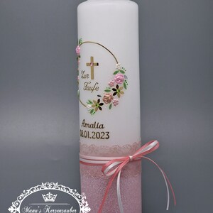 Taufkerze Vintage für Maedchen mit Blumenkranz im Rustik Style TK472-V-U gefertigt in liebevoller Handarbeit Bild 6