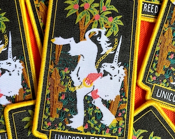 Unicorn Freed Woven Patch - Renaissance Tapestry Iron-On (6x10cm)