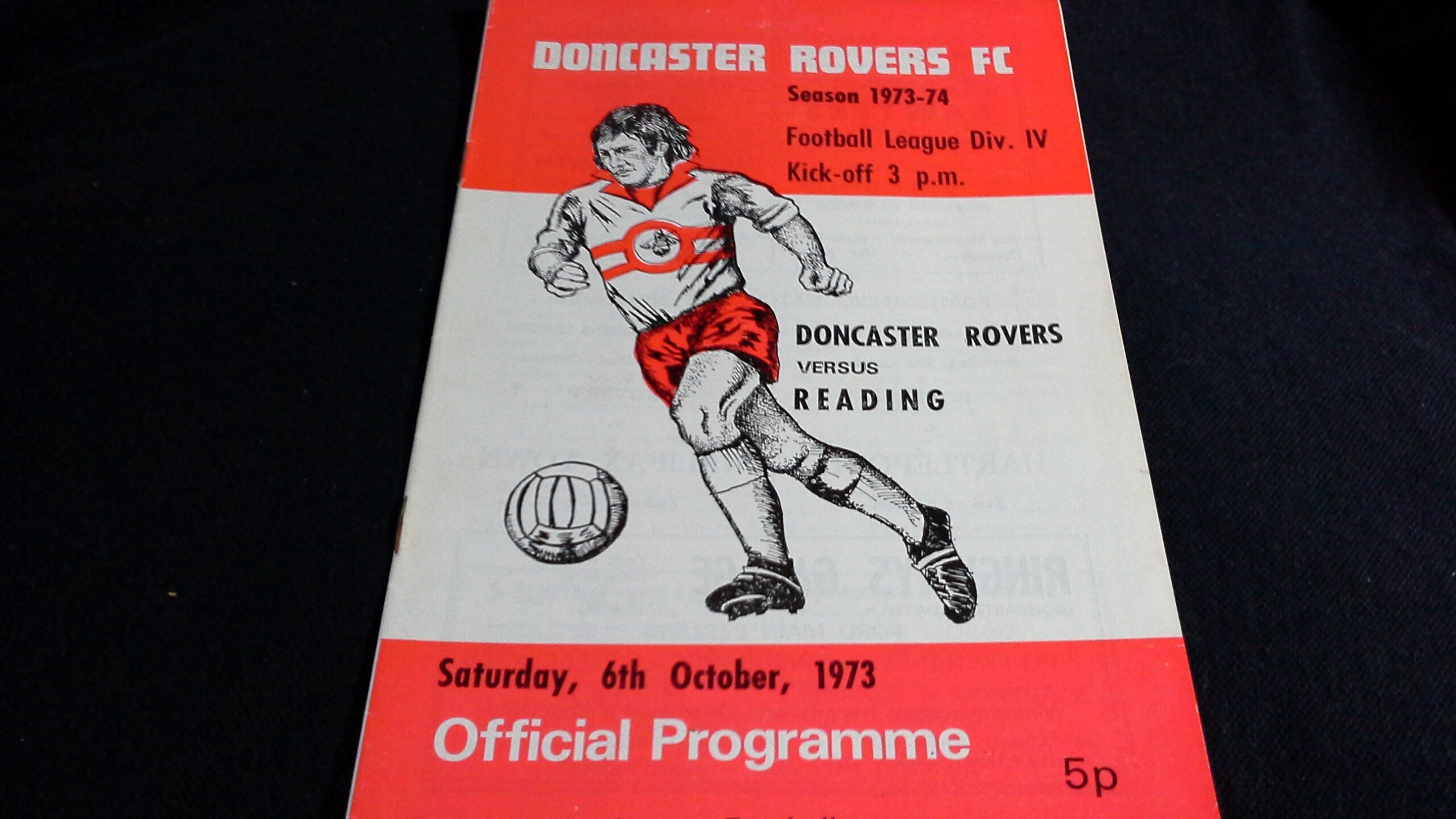Doncaster Rovers v Reading Saturday 6th October 1973 football Programme