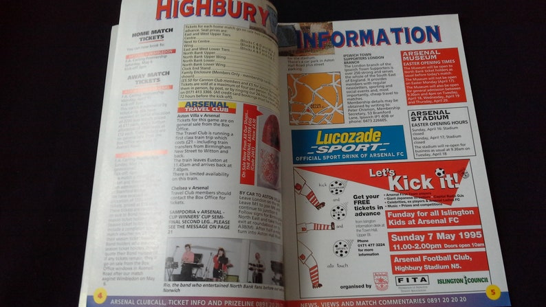 Arsenal v Ipswich Town Saturday April 15th 1995 football Programme