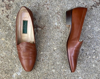 size 9 B - 1990s stitched loafers by COLE HAAN, made in ITALY