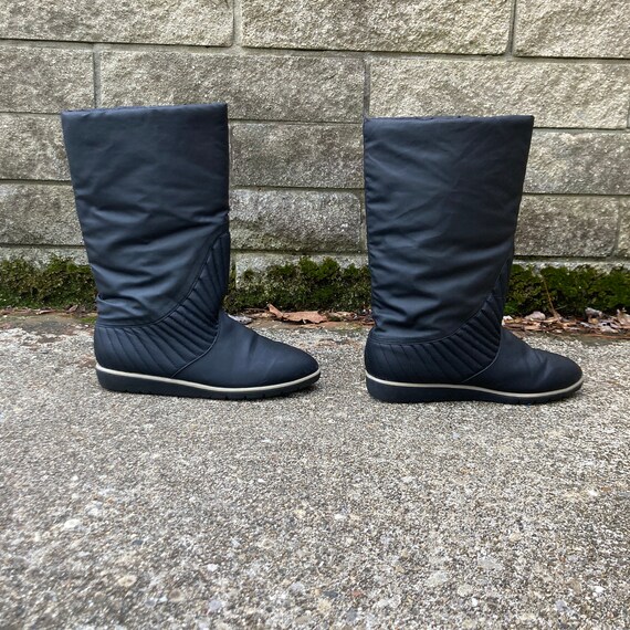 size 7 M - 1980s quilted winter boots by NATURALI… - image 4