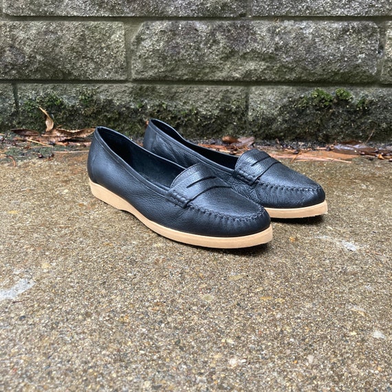 size 7.5 N/M - 70s/80s black loafers by JOYCE - image 1