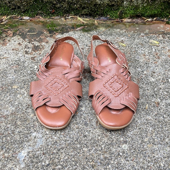 size 7 W - 70s/80s woven sandals by ANGEL STEPS - image 3