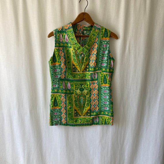 late 60s/early 70s handmade sleeveless button back