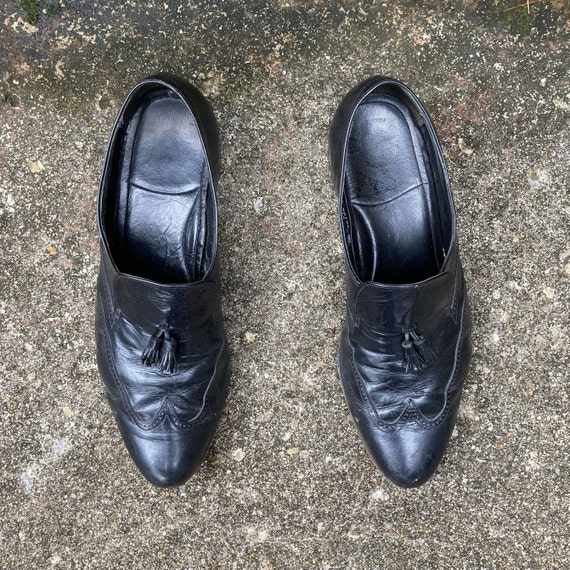 Size 13 - 70s/80s Wing Tip Tassel Loafers by FLORSHEIM  display picture 2