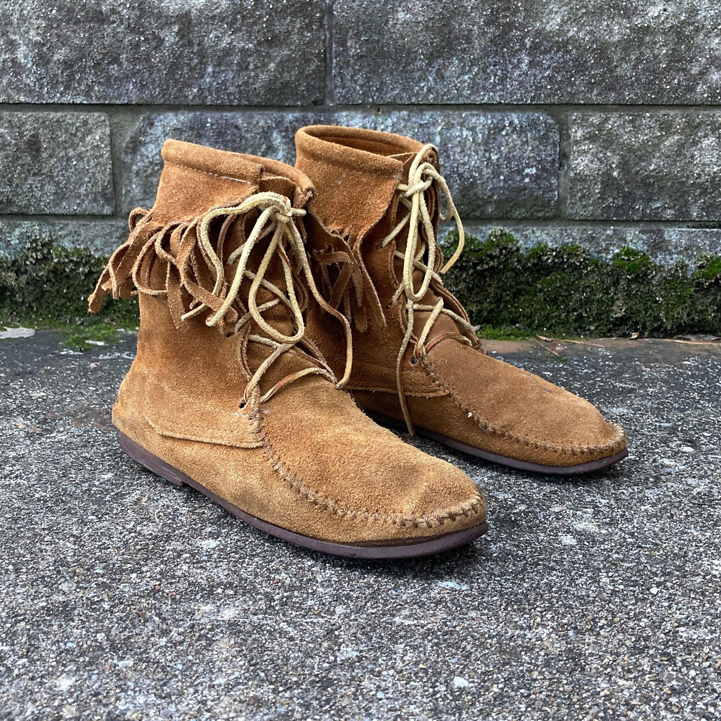 Minnetonka moccasins - Etsy Nederland