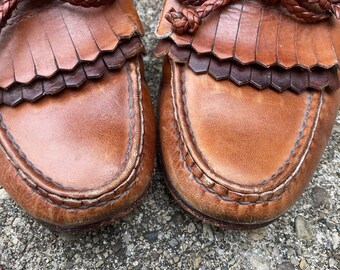 Size 8.5 C - 80s/90s Kiltie Loafer With Braided Laces by  display picture 1
