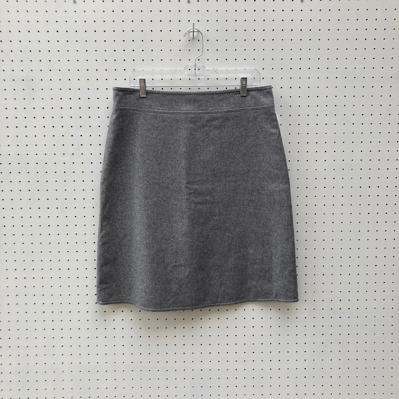 size 12 - DEADSTOCK 2000s wool skirt by AKRIS PUN… - image 1