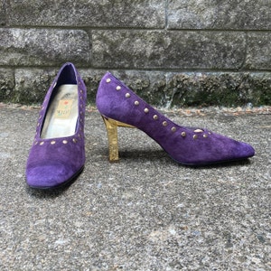Größe 10 - 1990er Jahre WILD ROSE Pumps mit eckiger Kappe in lila und gold