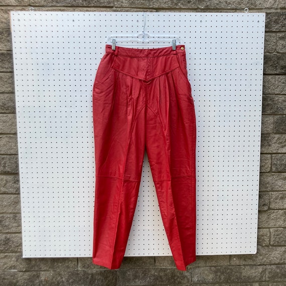 size M - 1980s red leather pleat front tapered pa… - image 2