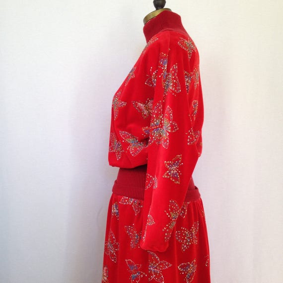 1980s red velour and knit day dress with glitter … - image 5