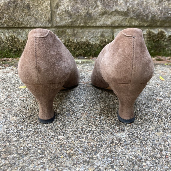 size 8.5 M - 1990s louis heel pumps by EVAN-PICONE - image 6