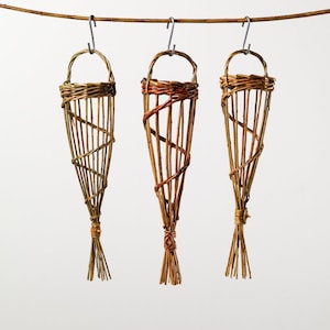Woven willow Garlic Basket/ Bird Feeder