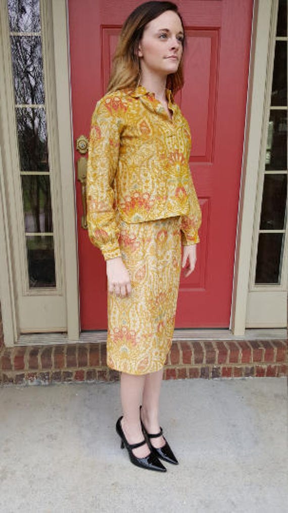 Vintage 60s Lurex Knit 2 Piece Blouse Top Skirt Se