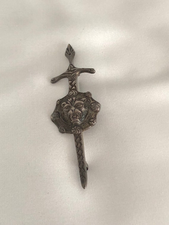 vintage kilt pin