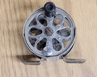 A F Meisselbach Featherweight 250 fishing Reel