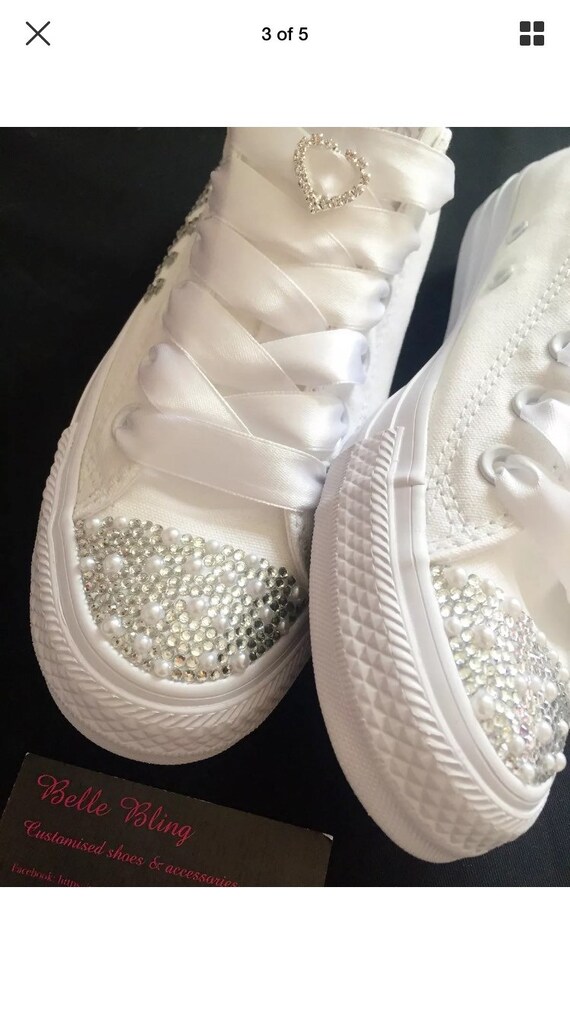 Hochzeit angefertigt, Converse, Kristalle, Perlen Anhänger Hochzeit angefertigt, Converse, Kristalle, Perlen Anhänger