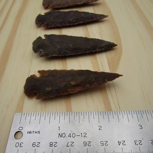 arrow heads, stone arrow heads, traditional arrow heads, hand knapped arrow heads, large arrow heads, spear points, stone points image 5