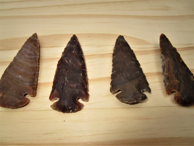 arrow heads, stone arrow heads, traditional arrow heads, hand knapped arrow heads, large arrow heads, spear points, stone points image 4