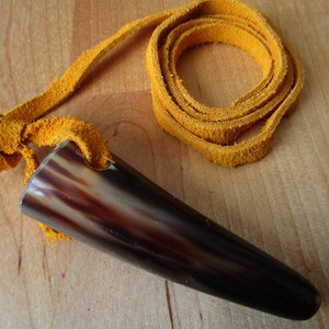 Pendulum, Horn Pendulum, Healing Pendulum, Shaman Pendulum, Divination Pendulum, Vulva Pendulum, Dowsing, thanksgiving, halloween, yule