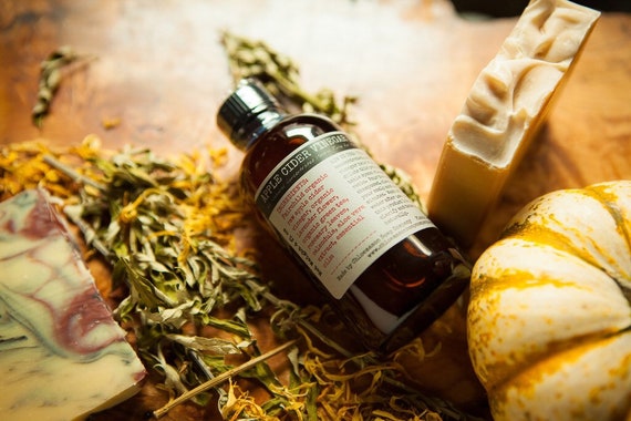 Herbal Apple Cider Vinegar Hair Rinse, Infused with Rosemary & Lavender