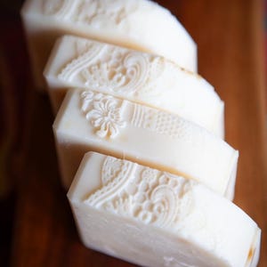 Baby Tallow Lavender Hydrating Soap.  All Natural, Grass Fed Beef Tallow Soap.  Dry Skin.  Sensitive Skin.