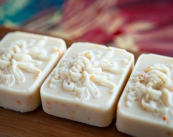 Chrysanthemum Beer Shampoo Bar: Sweet Orange, Grapefruit, Peppermint Hair Soap