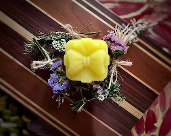 Eco-Friendly Hair Conditioner Bar with Herbal Tea & Essential Oils
